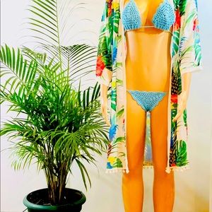 Bikini and the beach rups